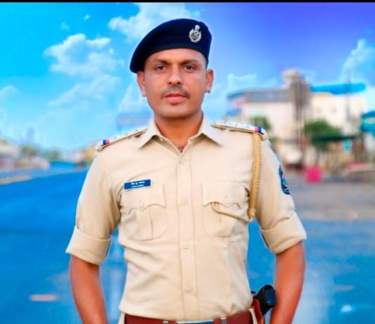 હળવદના પીઆઇ સંદીપ ખાંભલાની બદલી : રાજકીય દબાણની લોકચર્ચા