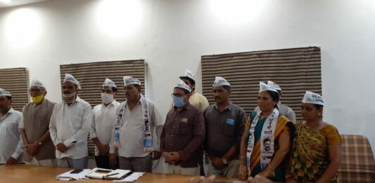 મોરબી નગર પાલીકા પૂર્વ પ્રમુખ સહિત કોંગ્રેસના જુના આગેવાનો આપમાં જોડાયા