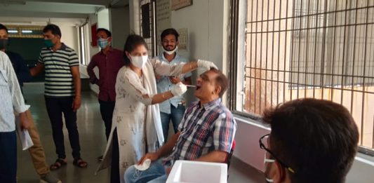 મોરબીની ચીફ કોર્ટના રજીસ્ટ્રારનો કોરોના રીપોર્ટ પોઝીટીવ આવતા કોર્ટ કચેરી ને સેનેટાઈઝ કરાઈ