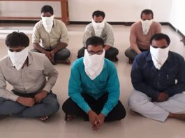 મોરબીમાં ટાઇલ્સ કટિંગના કારખાનામાં જુગાર રમતા 6 વ્યક્તિઓની ધરપકડ