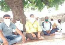 હળવદ : ગેરરીતિ કરવા બદલ રાણેકપર ગામે આવેલ રેશનિંગની દુકાનનો પરવાનેદારને સસ્પેન્ડ કરી અન્યને ચાર્જ સોપાયો