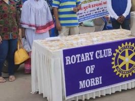 રોટરી ક્લબ ઓફ મોરબી દ્વારા માસ્ક તથા ઉકાળાનું વિનામૂલ્યે વિતરણ કરાયું