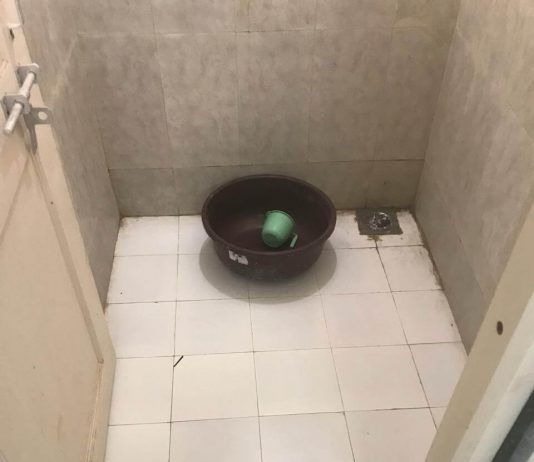 મોરબી: ઘૂંટુના કોવિડ સેન્ટરમાં ગંદકીનો વીડિઓ વાયરલ થયા બાદ તંત્ર હરકતમાં આવ્યું