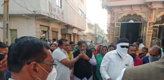 મોરબીના માધાપર-મહેન્દ્રપરા વિસ્તારમાં રોડના કામનું ધારાસભ્યના હસ્તે ખાતમુર્હત થયું