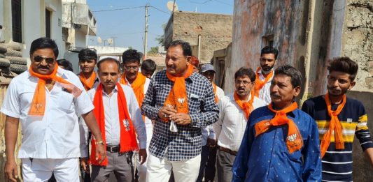 મોરબી: નગરપાલિકા વોર્ડ નં -2 ના અનુસૂચિત જાતિ ઉમેદવારોની પ્રચારયાત્રા