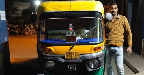 મોરબીમાં દેશીદારૂના બૂંગિયા ભરેલી રીક્ષા સાથે બચ્ચન અને દેવરાજ ઝડપાયા