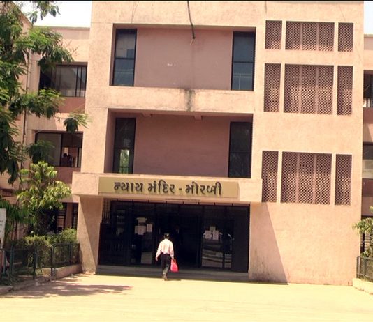 મોરબીમાં કોરોના કહેર વધતા 9 એપ્રિલ સુધી વકીલો કોર્ટ કાર્યવાહીથી અલિપ્ત રહેશે