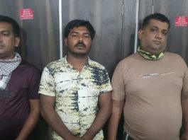 મોરબી : રીક્ષામાં પેસેન્જર તરીકે બેસાડી નાણાં ખંખેરતી ત્રિપુટી ઝડપાઈ