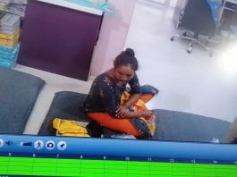 મોરબી: કપડાં ખરીદવાના બહાને ચોરી કરતી મહિલા CCTV માં કેદ