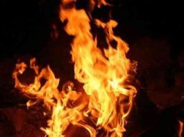 મોરબીમાં દિવાળીની રાત્રીના ફટાકડાના કારણે એક દુકાન સહીત ચાર જગ્યાએ આગની ઘટના