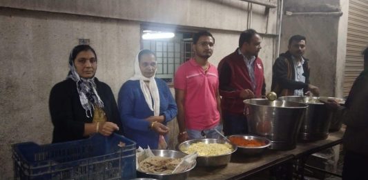મોરબી જલારામ મંદિરના સદાવ્રતમાં મહાપ્રસાદ યોજી જન્મદિવસની અનોખી ઉજવણી