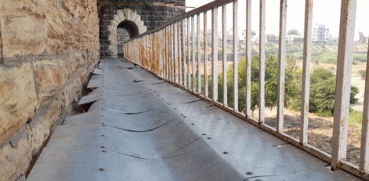 મોરબી પાલિકાના વાંકે ઝૂલતા પુલનું રીનોવેશન ખોરંભે