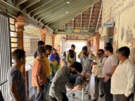 હળવદની જૂની શાકમાર્કેટમાં વેપારી ઉપર સરાજાહેર હુમલો થતા ખળભળાટ