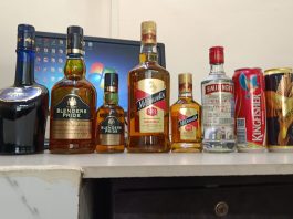 મોરબી : ટ્રેઇલરના ચોરખાનામાંથી રૂ.2.86 લાખનો ઈંગ્લીશ દારૂ-બિયરનો જથ્થો ઝડપાયો