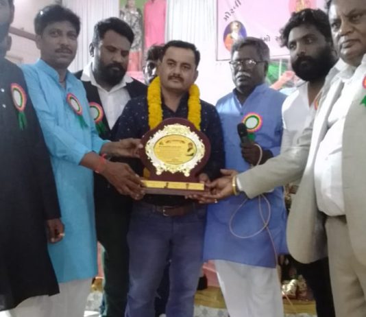 મોરબી : રાજપૂત સમાજના અગ્રણી ઘનશ્યામસિંહ ઝાલાનું અદકેરું સન્માન