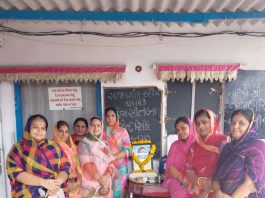 જામનગર કરણી સેનાની મહિલા ટીમ દ્વારા વૃદ્ધાશ્રમ ખાતે ભોજન કરાવાયું