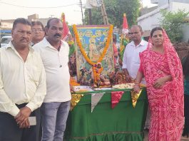 મોરબીના સામાકાંઠે સો-ઓરડી વિસ્તારમાં રામદેવપીરની શોભાયાત્રા યોજાઈ