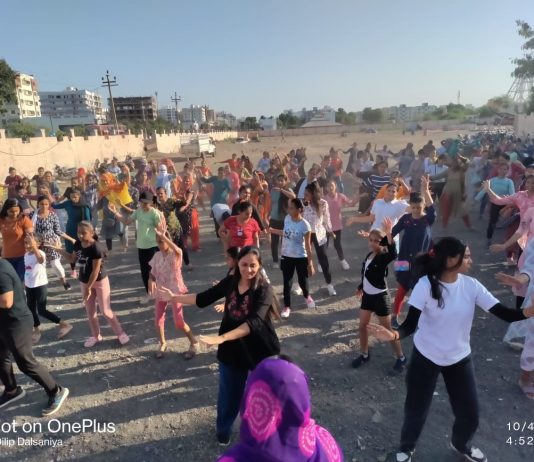 યંગ ઇન્ડિયા ગૃપ આયોજિત ફ્રી દાંડિયા કલાસમાં 1 હજારથી વધુ બહેનોએ તાલીમ મેળવી