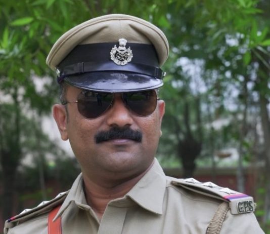 હોટલ કમ્ફર્ટના હાઈ પ્રોફાઈલ જુગારધામમા ટંકારાના તત્કાલીન પીઆઈ અને જમાદાર સસ્પેન્ડ